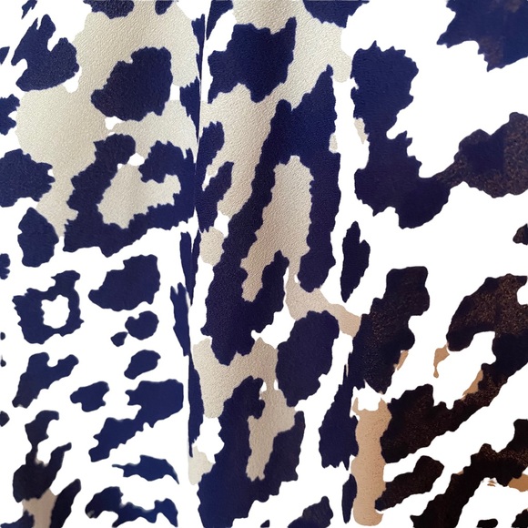 Lush Navy Leopard Hi-Lo Top Small - Picture 5 of 7